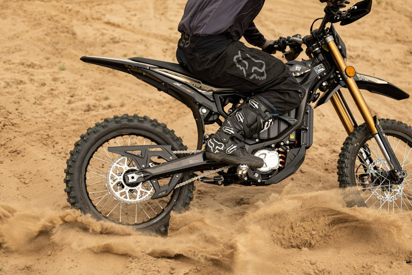 Surron Ultra Bee HP (COMING SOON) - Shock Moto Ltd