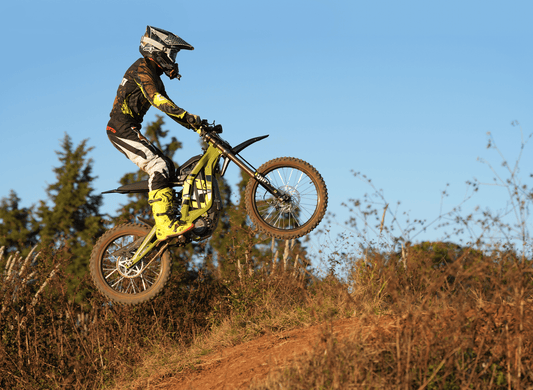 Surron Light Bee X (2025) - Shock Moto Ltd
